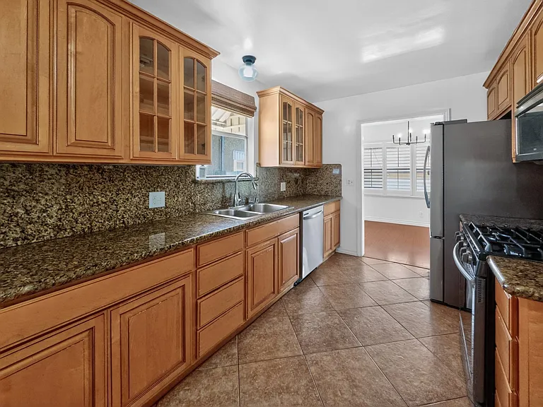 2025 Jolley Dr — Photo 11
