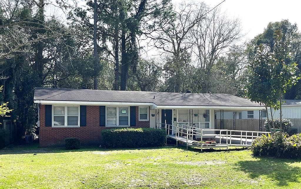 111 E Moore St, Valdosta, GA 31602 Zillow