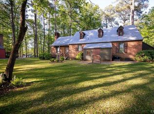 303 Republican Rd, Windsor, NC 27983