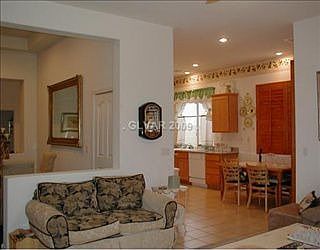 4th image of 8715 Coldwater Canyon Ct