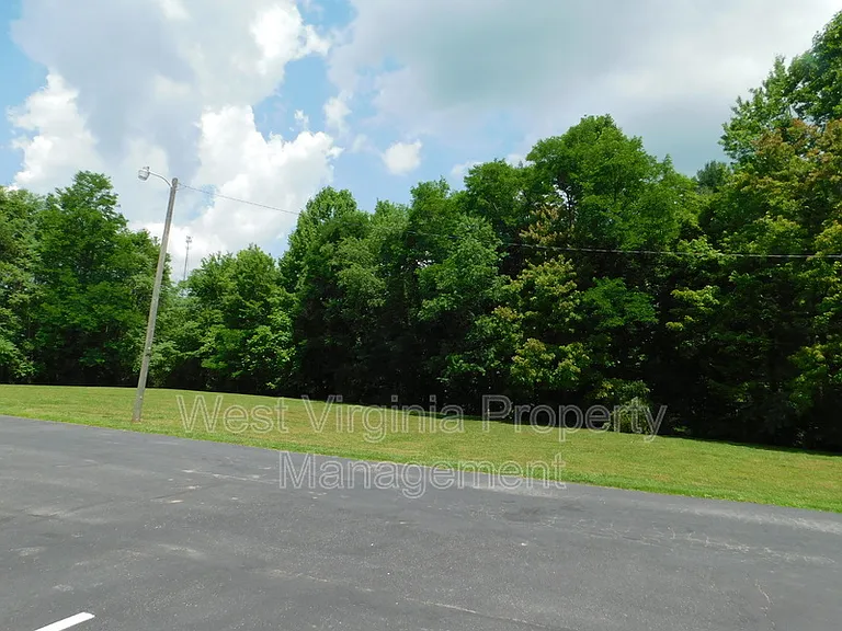 581 Prosperity Rd #206 — Photo 3