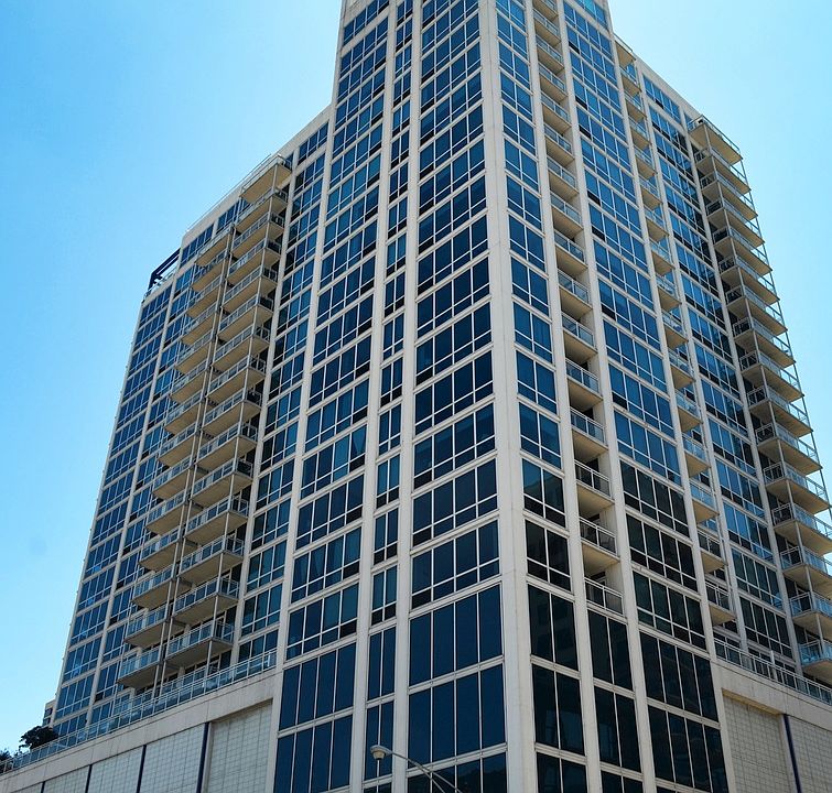 1st image of 757 N Orleans St APT 711