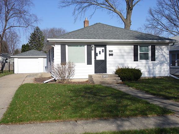 2nd image of 1420 Stratford Ave