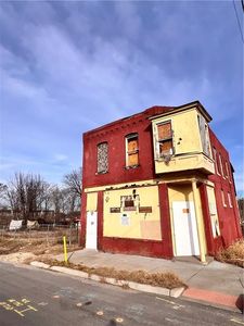2031 Indiana Ave, Kansas City, MO, 64127