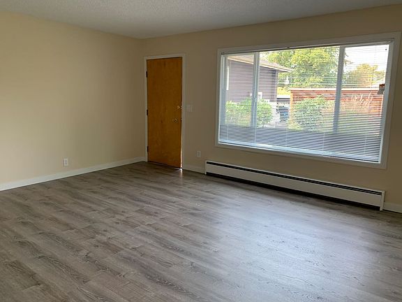 Living Room and Entry