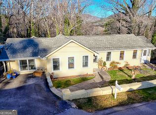 98 Pickett Hill St, Clayton, GA 30525