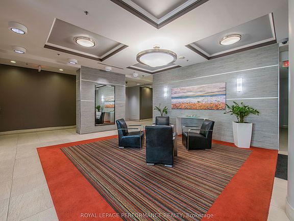 5th image of 70 Landry St #802