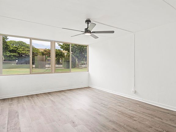 4th image of 111 Kahului Beach Rd APT C114
