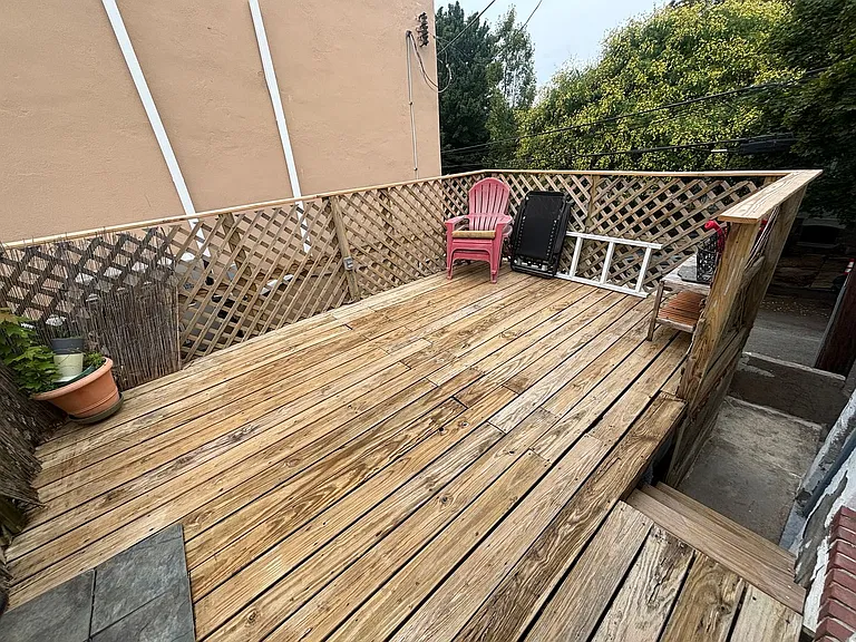3916 Terrace St — Photo 15