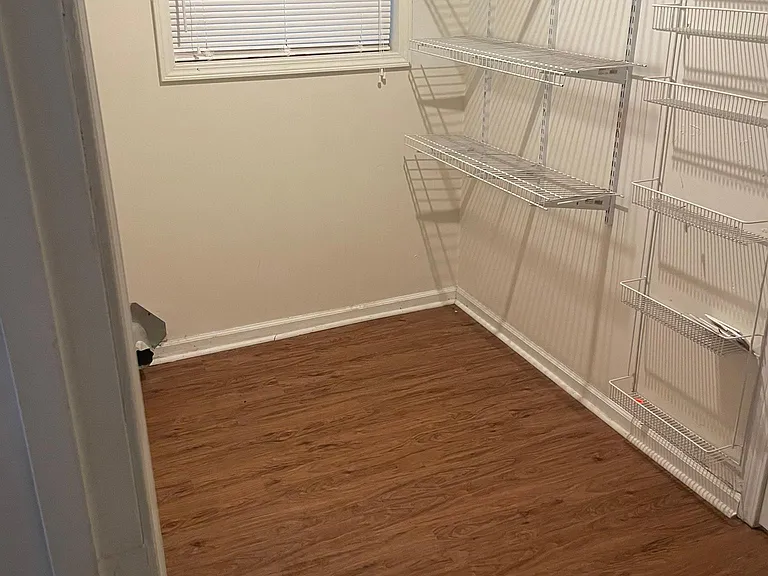 Pantry - Laundry