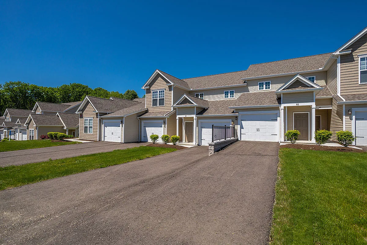 Fairlawn Hills — Photo 1