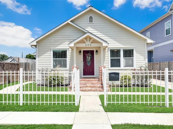 608 Jewett St, Houston, TX 77009