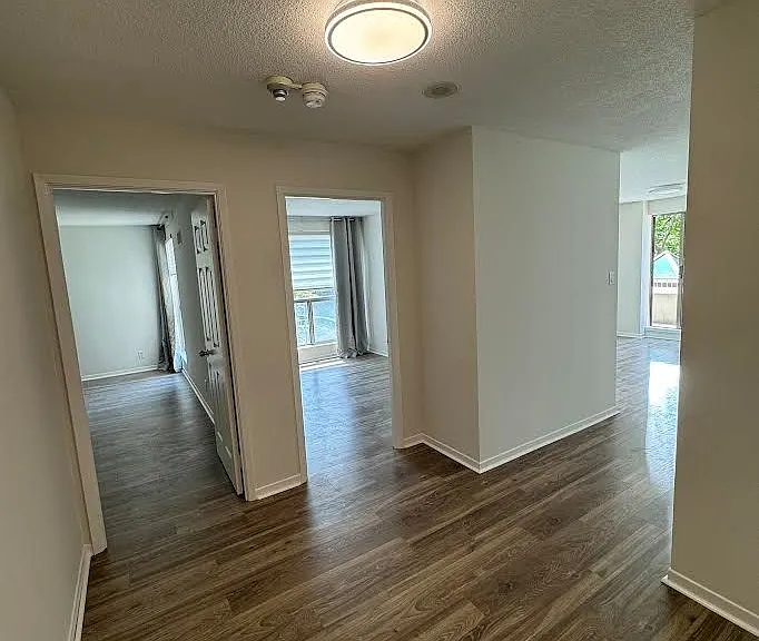 298 Jarvis St #307 — Photo 2