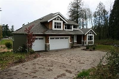 1st image of 10105 203 Ave NE