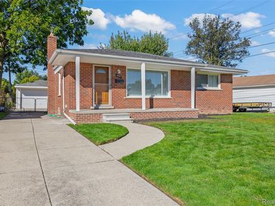 6727 Hawthorne St, Garden City, MI, 48135