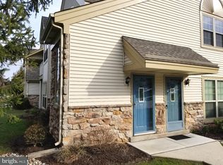 1202 Foxmeadow Dr BUILDING 12, Royersford, PA 19468