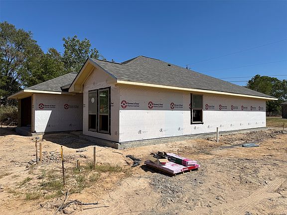 2nd image of 129 Westview Westview Dr