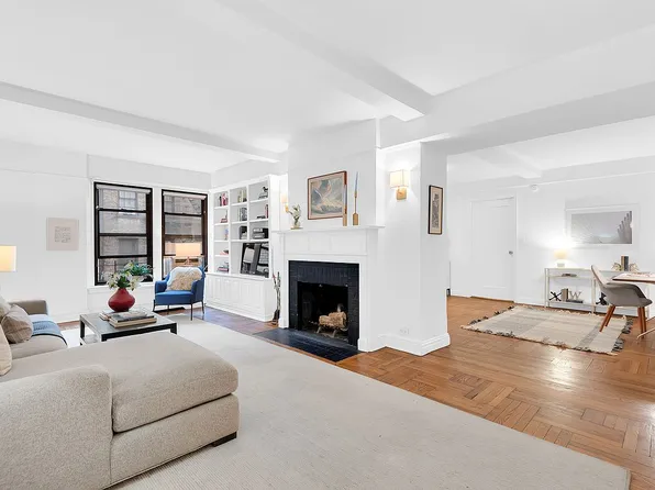 151 E 83rd St APT 4GH, Manhattan, NY 10028