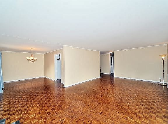 Living RM/Dining Rm