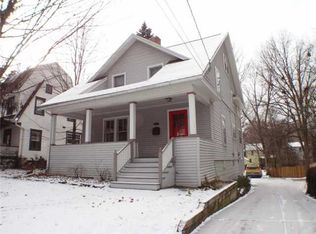 627 E Sunset Ln, East Lansing, MI 48823