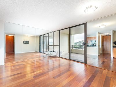 55 S Judd St APT 1503, Honolulu, HI, 96817