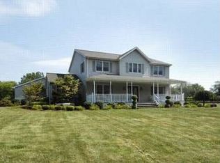 342 Forest Rd, Wallkill, NY 12589