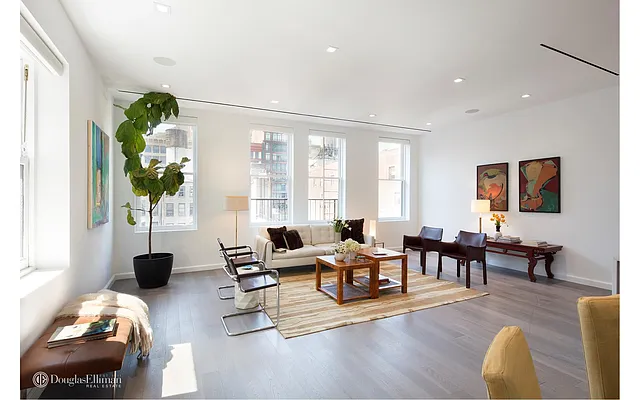 Rented by Douglas Elliman | media 15