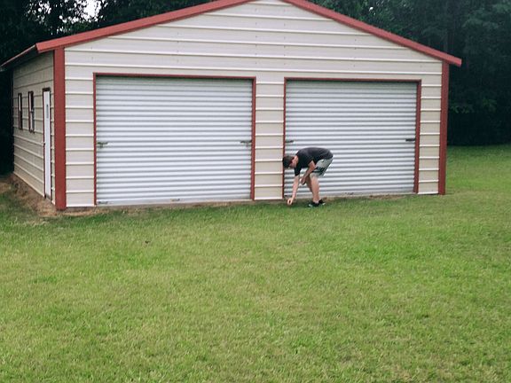 3rd image of 225 Brittany Ct