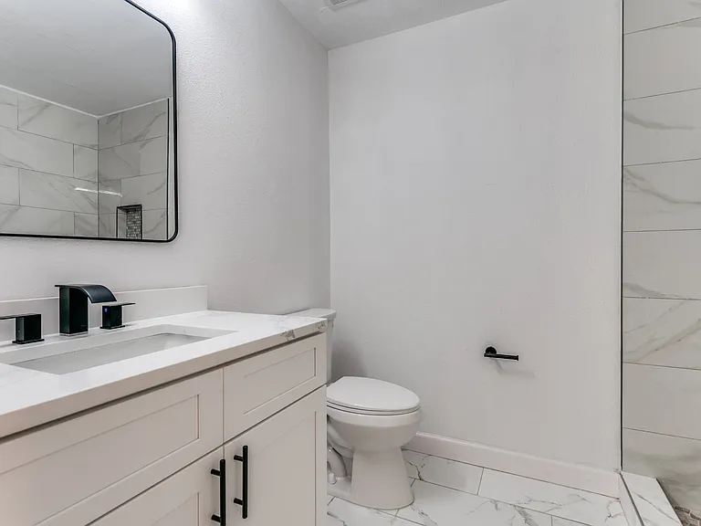 1535 Carnation Dr — Photo 20