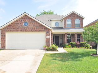 8733 Sagebrush Trl, Aubrey, TX 76227