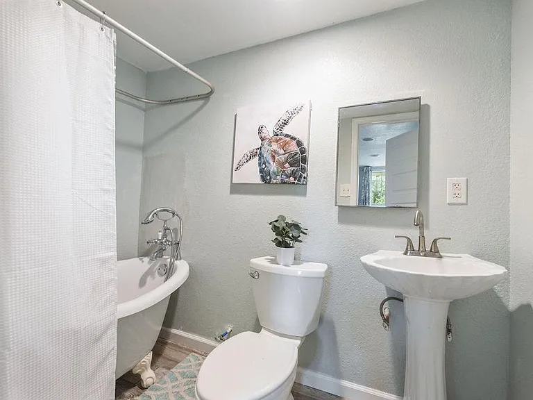 317 Ballentine St — Photo 19