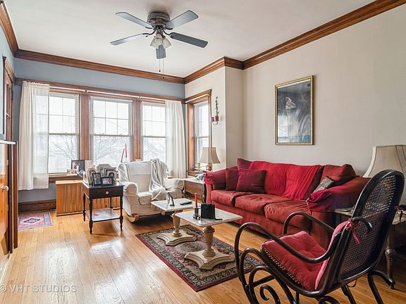 4th image of 2258 W Logan Blvd