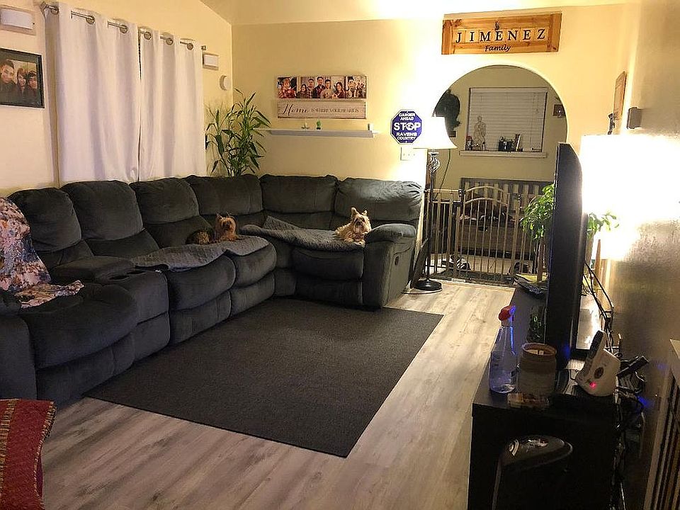 2nd image of 416 Maple Ave