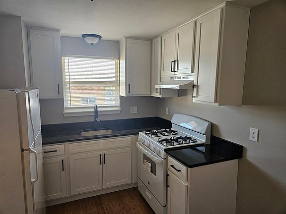 2nd image of 96 Clinic Dr