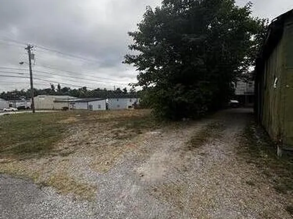 811 E Main St, Richmond, KY 40475