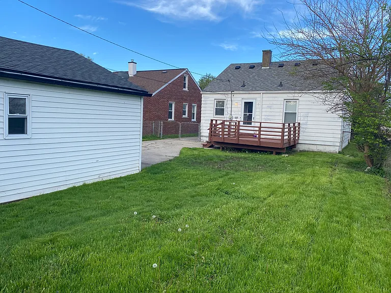24648 Wilmot Ave — Photo 5