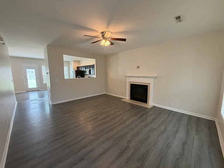 2763 Sandersville Rd — Photo 3