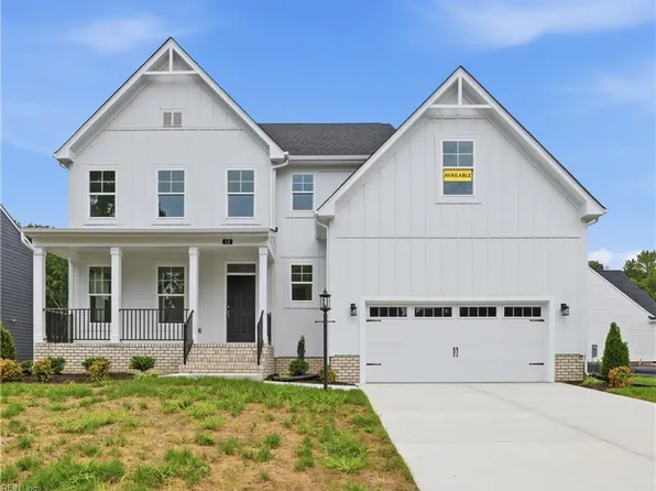 13 Valmoore Dr, Poquoson, VA 23662
