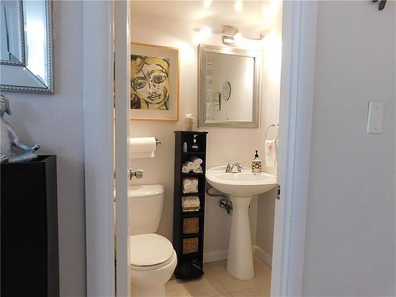 3rd image of 3000 N Ocean Blvd APT 301