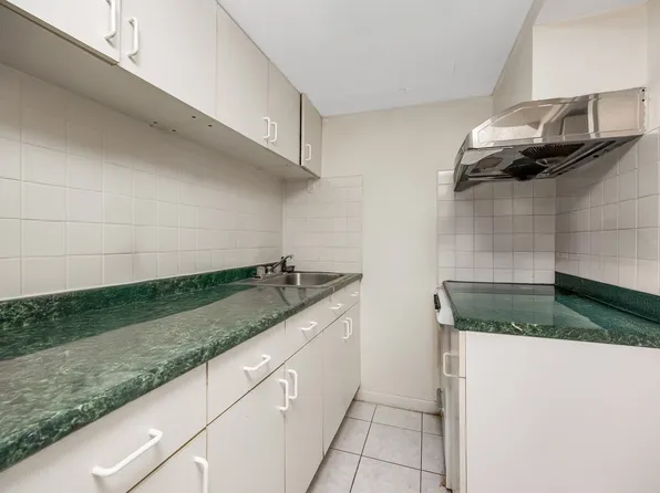 76-27 175th Street image 22 of 31