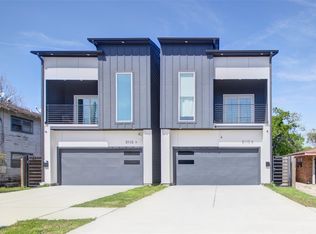 5113 Hershe St #B, Houston, TX 77020