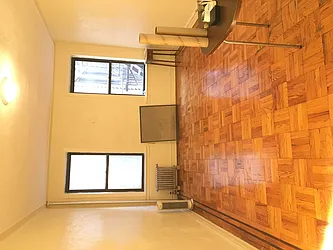 Rented by Lang Realty LLC