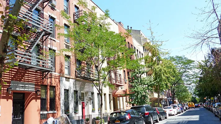 Rented by Immac Realty | media 30