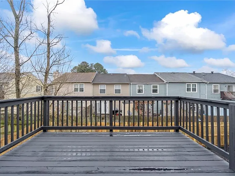 5989 Clear Springs Ct — Photo 22