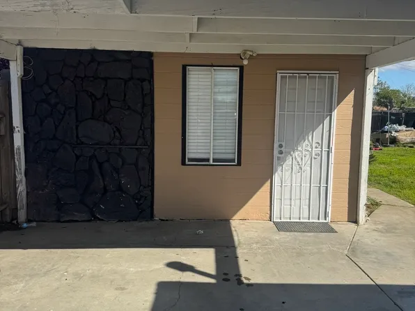 1225 Nadine Ave #2, Modesto, CA 95351
