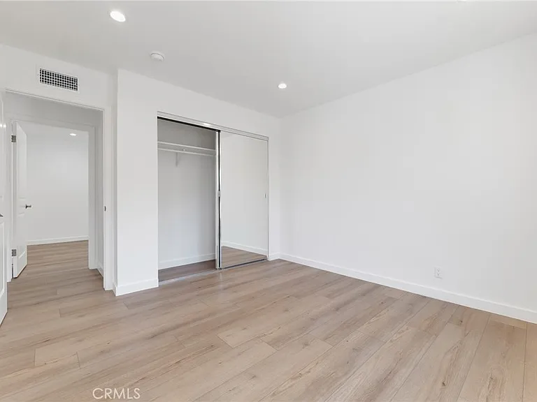 4316 Topanga Canyon Blvd — Photo 23