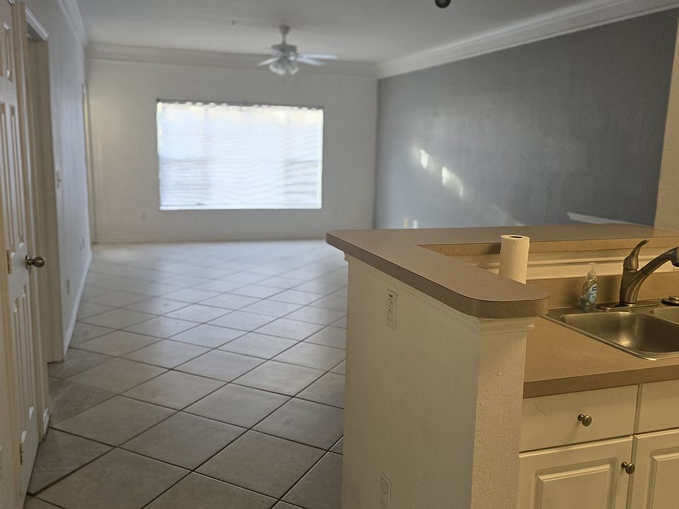 1st image of 4305 Bayside Village Dr APT 204