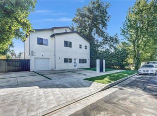7320 Newcastle Ave, Reseda, CA 91335