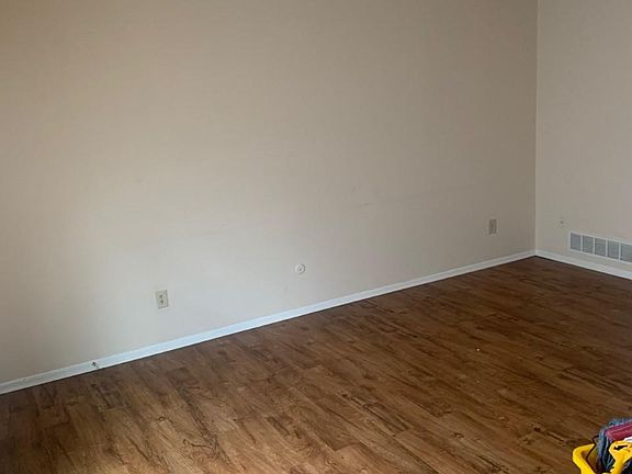 2nd image of 2984 Sawdust Ln