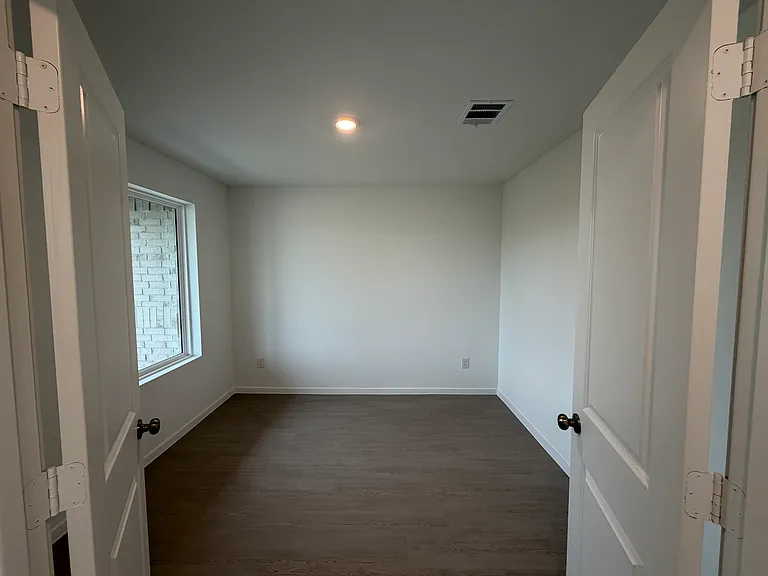 3020 Huntersville Dr — Photo 8